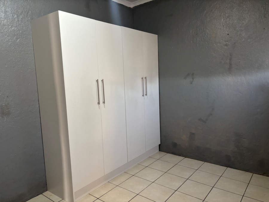 To Let 2 Bedroom Property for Rent in Mmabatho Unit 7 North West